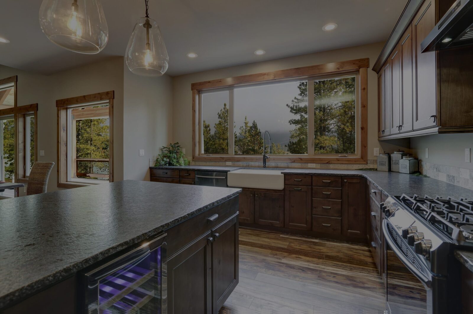 Luxurious Open Plan Kitchen Design With Large Center Island Smarter Windows Doors